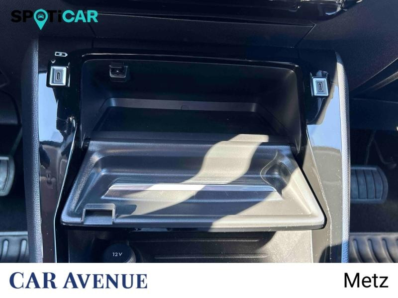 Occasion PEUGEOT 208 1.2 PureTech 100ch S&S Allure 2024 Gris Selenium (M) 22490 € à Metz