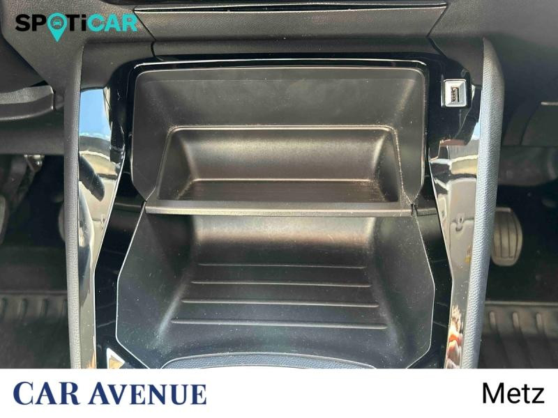 Used PEUGEOT 208 1.5 BlueHDi 100ch S&S Active Pack 2023 Noir Perla Nera (M) € 14910 in Metz