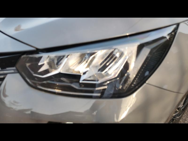 Occasion PEUGEOT 208 e-208 136ch E-Style 2024 Gris Selenium (M) 21490 € à Metz