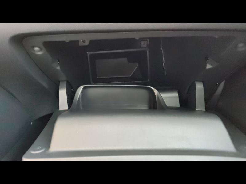 Occasion PEUGEOT 208 e-208 136ch E-Style 2024 Gris Selenium (M) 21490 € à Metz