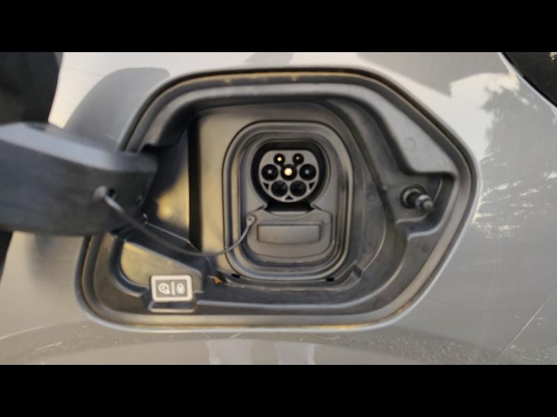 Occasion PEUGEOT 208 e-208 136ch E-Style 2024 Gris Selenium (M) 21490 € à Metz