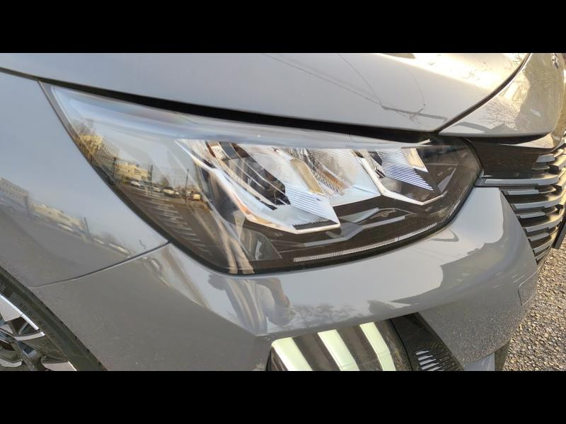 Occasion PEUGEOT 208 e-208 136ch E-Style 2024 Gris Selenium (M) 21490 € à Metz