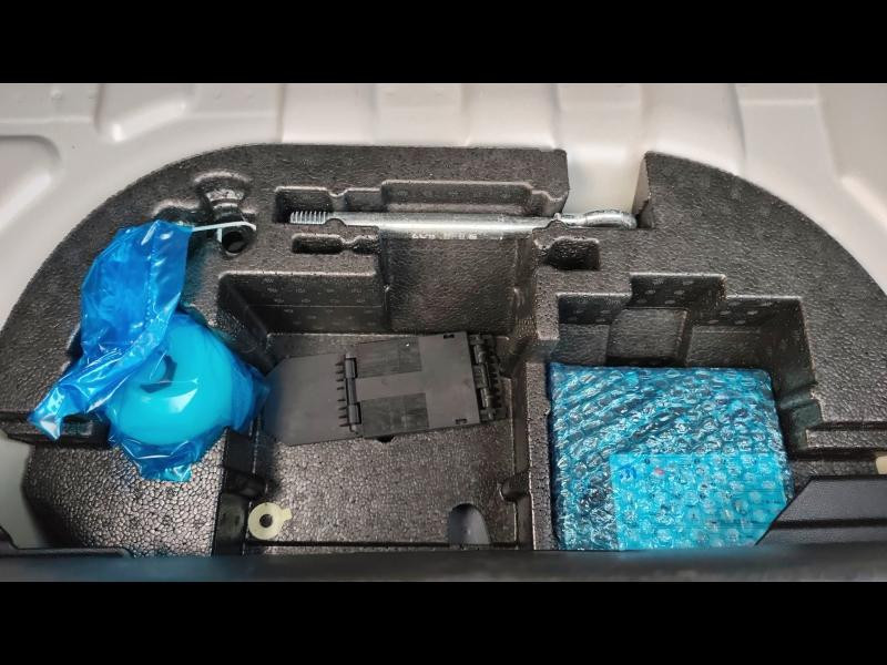 Occasion PEUGEOT 208 e-208 136ch E-Style 2024 Gris Selenium (M) 21490 € à Metz