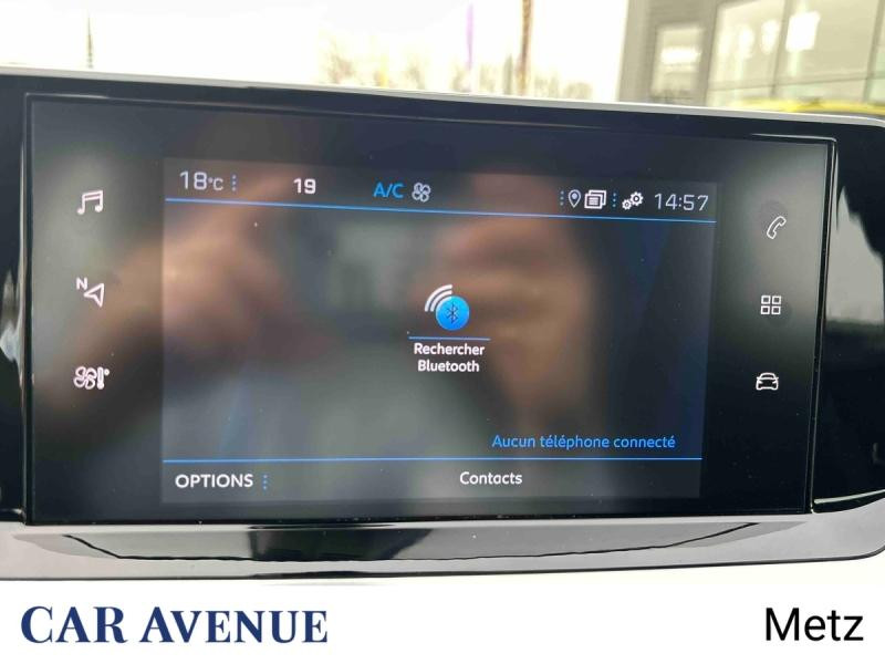 Used PEUGEOT 2008 1.2 PureTech 100ch S&S Active Pack 2022 Gris Artense (M) € 12990 in Metz