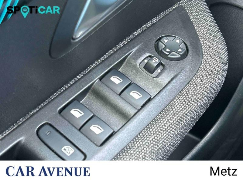 Occasion PEUGEOT 208 1.2 PureTech 100ch S&S Style 118g 2021 Gris Platinium (M) 13290 € à Metz