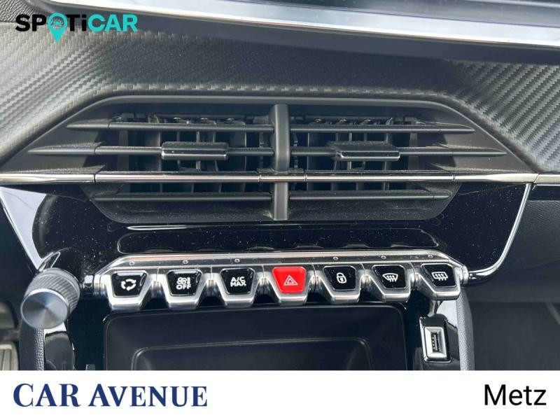 Occasion PEUGEOT 208 1.2 PureTech 100ch S&S Style 118g 2021 Gris Platinium (M) 13290 € à Metz