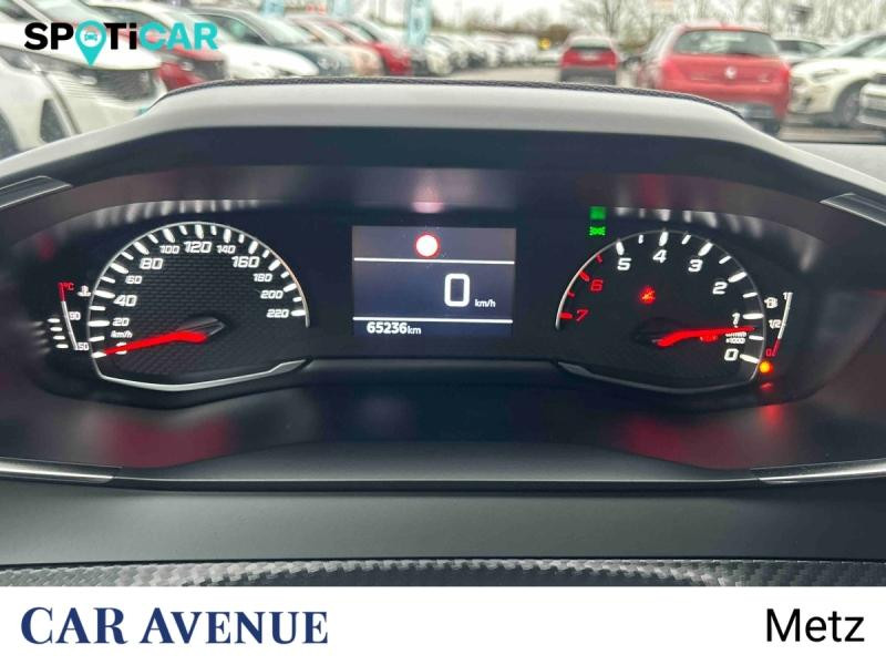 Used PEUGEOT 208 1.2 PureTech 100ch S&S Allure 2023 Blanc Banquise (O) € 13790 in Metz