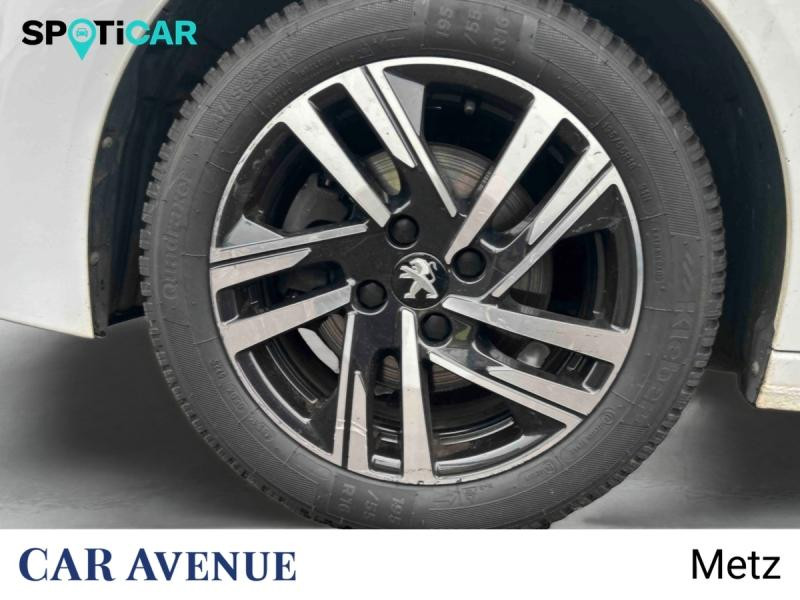 Used PEUGEOT 208 1.2 PureTech 100ch S&S Allure 2023 Blanc Banquise (O) € 13790 in Metz