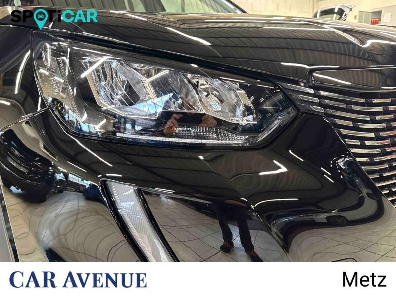 Used PEUGEOT 2008 1.2 PureTech 100ch S&S Allure Pack 2022 Noir Perla Nera (M) € 13490 in Metz