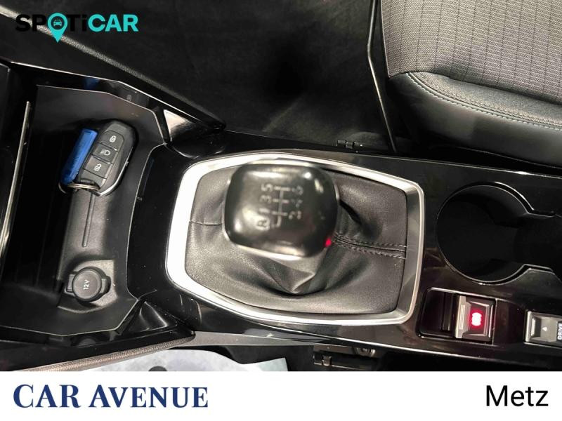 Used PEUGEOT 2008 1.2 PureTech 100ch S&S Allure Pack 2022 Noir Perla Nera (M) € 13490 in Metz