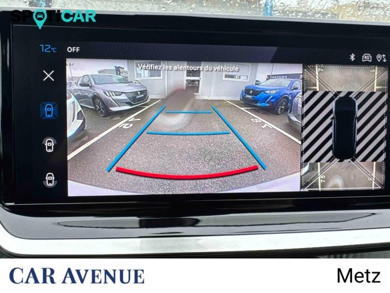 Used PEUGEOT 2008 1.2 Hybrid 145ch Allure e-DCS6 2025 Blanc Okénite (M) € 25990 in Metz