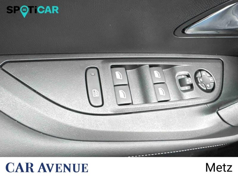 Used PEUGEOT 2008 1.2 Hybrid 136ch Allure e-DCS6 2025 Noir Perla Nera (M) € 25890 in Metz