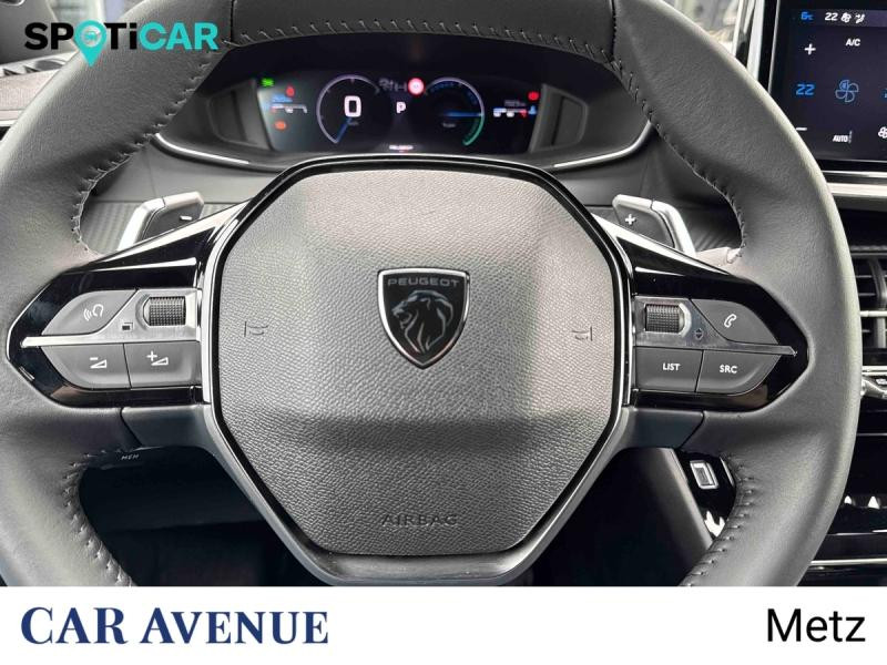 Used PEUGEOT 2008 1.2 Hybrid 136ch Allure e-DCS6 2025 Noir Perla Nera (M) € 25890 in Metz