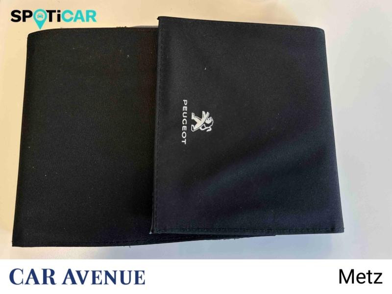 Used PEUGEOT 2008 1.2 Hybrid 136ch Allure e-DCS6 2025 Noir Perla Nera (M) € 25890 in Metz