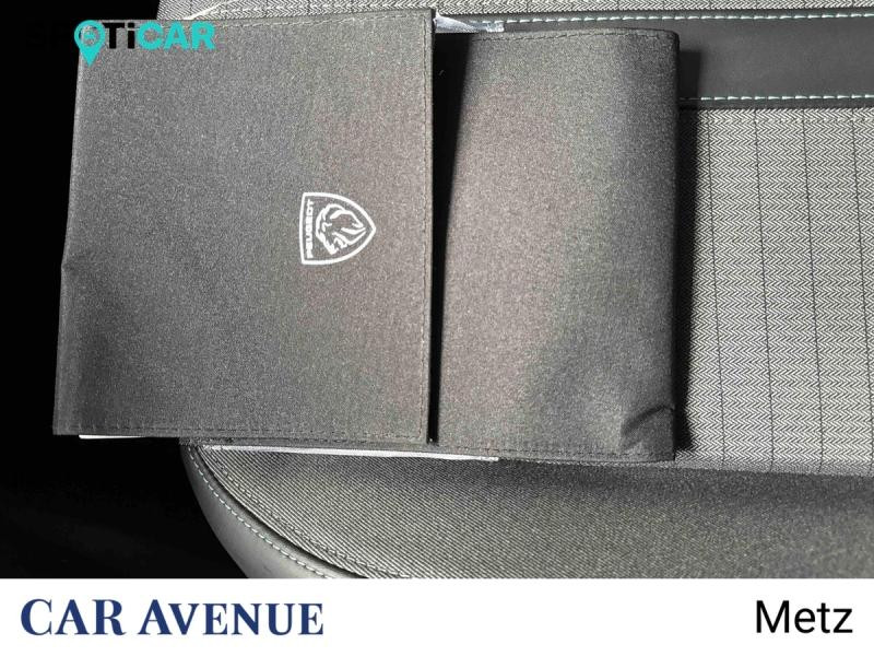 Used PEUGEOT 2008 1.5 BlueHDi 130ch S&S Allure EAT8 125g 2021 Gris Platinium (M) € 16580 in Metz