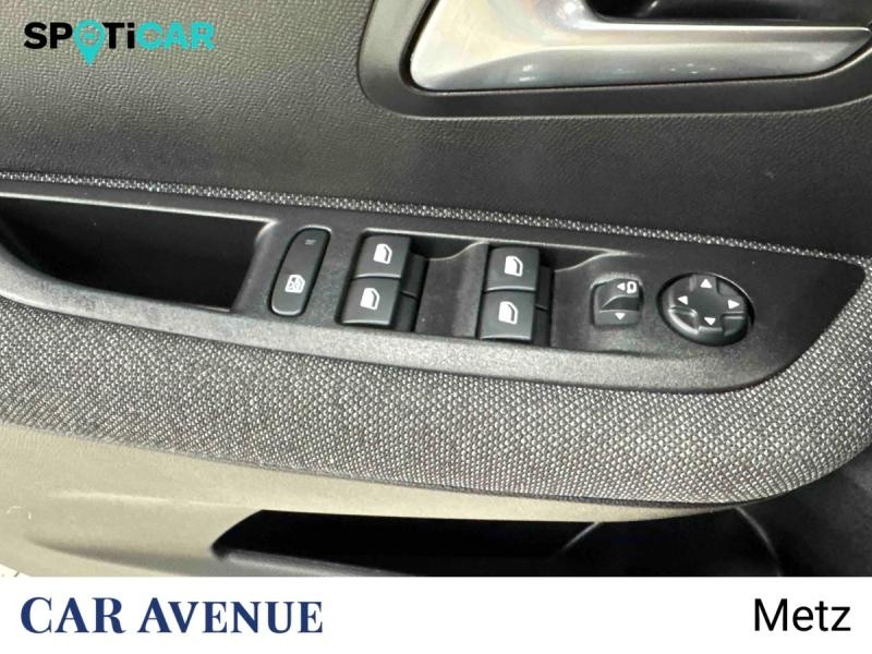 Used PEUGEOT 208 e-208 136ch Style 2022 Gris Artense (M) € 15890 in Metz