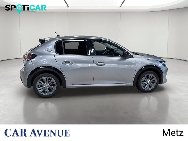 Used PEUGEOT 208 e-208 136ch Style 2022 Gris Artense (M) € 15890 in Metz