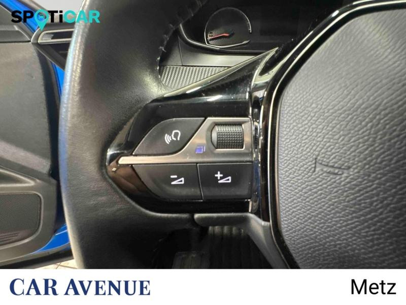 Used PEUGEOT 2008 1.2 PureTech 100ch S&S Style 2022 Bleu Vertigo (S) € 14590 in Metz