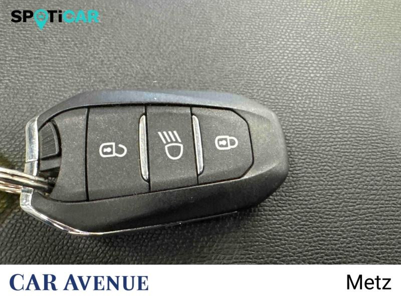 Used PEUGEOT 208 e-208 136ch Style 2022 Gris Artense (M) € 15890 in Metz