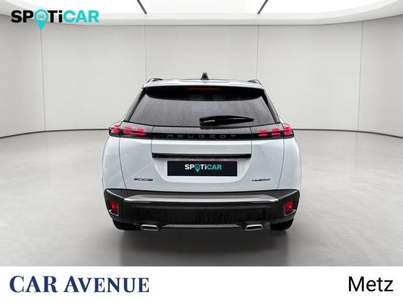 Used PEUGEOT 2008 1.2 Hybrid 145ch Allure e-DCS6 2025 Blanc Okénite (M) € 25990 in Metz