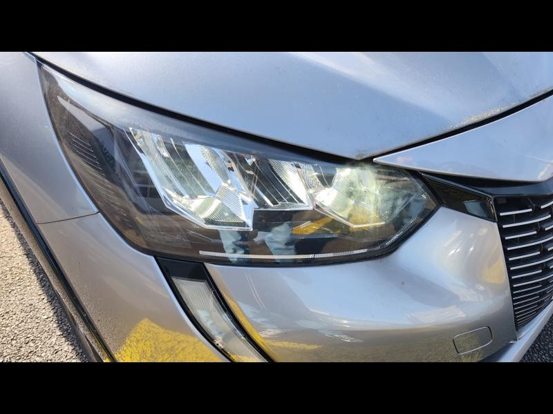 Used PEUGEOT 208 e-208 136ch Allure 2023 Gris Artense (M) € 17810 in Metz