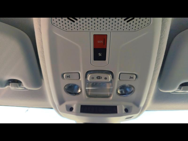 Used PEUGEOT 208 1.2 PureTech 100ch S&S Style 118g 2021 Noir Perla Nera (M) € 13290 in Metz