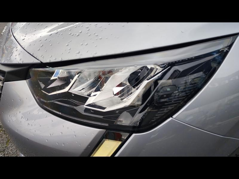 Used PEUGEOT 208 1.2 PureTech 75ch S&S Style 2022 Gris Artense (M) € 11790 in Metz