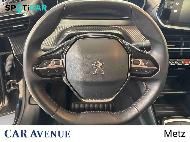 Used PEUGEOT 208 1.2 PureTech 100ch S&S Active Business 2021 Noir Perla Nera (M) € 11990 in Metz