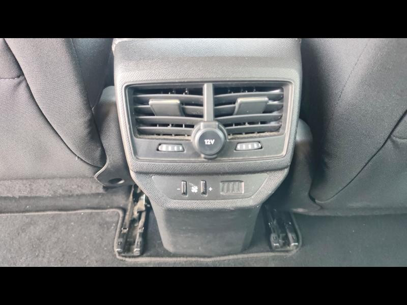 Used PEUGEOT 5008 1.2 PureTech 130ch S&S Active Pack EAT8 2022 Bleu Célèbes (M) € 21990 in Metz