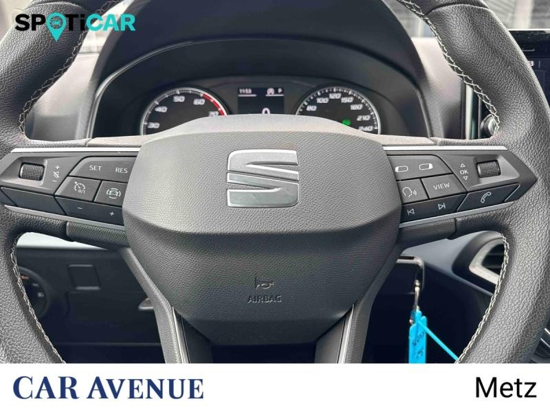 Used SEAT Arona 1.0 TSI 110ch Copa DSG7 2023 Bleu Saphir Métal € 17990 in Metz