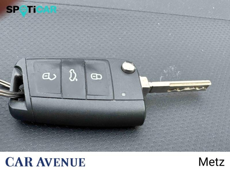 Used SEAT Arona 1.0 TSI 110ch Copa DSG7 2023 Bleu Saphir Métal € 17990 in Metz