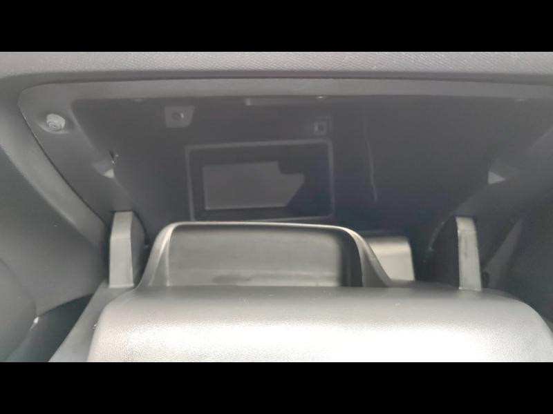 Used PEUGEOT 208 1.2 PureTech 75ch S&S Style 2022 Gris Artense (M) € 11790 in Metz