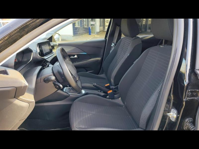 Used PEUGEOT 208 1.2 PureTech 100ch S&S Style 118g 2021 Noir Perla Nera (M) € 13290 in Metz