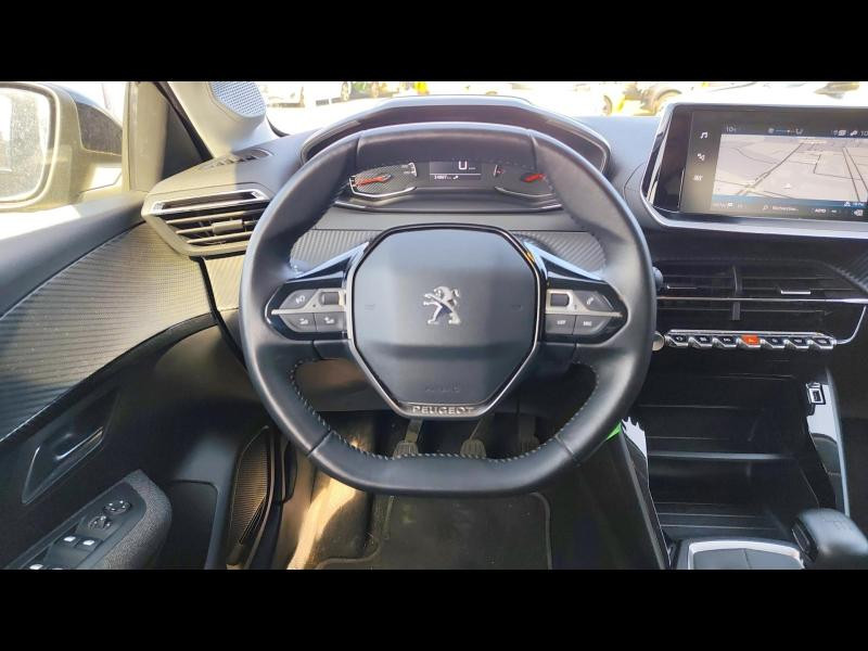 Used PEUGEOT 208 1.2 PureTech 100ch S&S Style 118g 2021 Noir Perla Nera (M) € 13290 in Metz