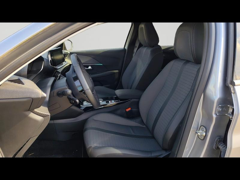 Used PEUGEOT 208 e-208 136ch Allure 2023 Gris Artense (M) € 17810 in Metz