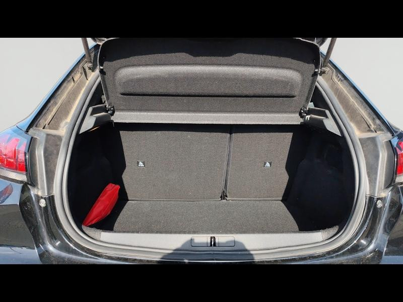 Used PEUGEOT 208 1.2 PureTech 100ch S&S Style 118g 2021 Noir Perla Nera (M) € 13290 in Metz