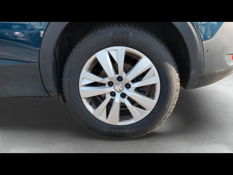 Used PEUGEOT 5008 1.2 PureTech 130ch S&S Active Pack EAT8 2022 Bleu Célèbes (M) € 21990 in Metz