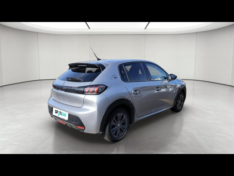 Used PEUGEOT 208 e-208 136ch Allure 2023 Gris Artense (M) € 17810 in Metz