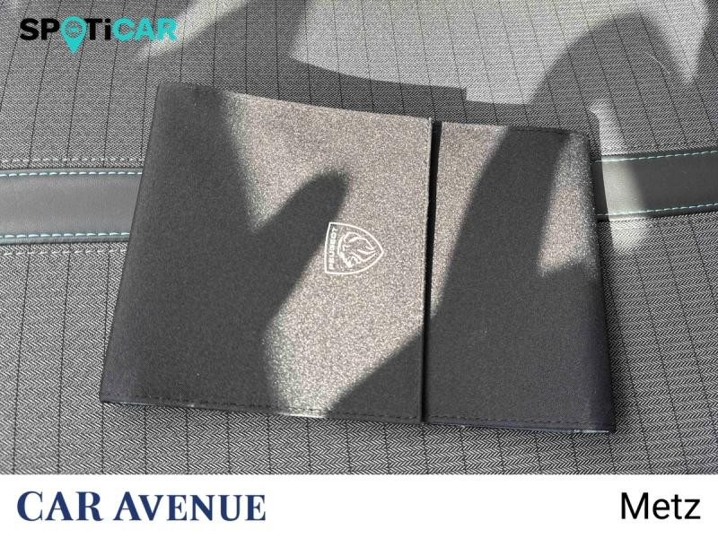 Occasion PEUGEOT 2008 e-2008 136ch Allure Pack 2021 Rouge Elixir (S) 18290 € à Metz