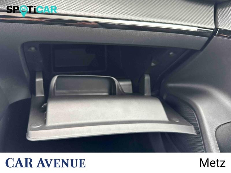 Occasion PEUGEOT 2008 1.2 Hybrid 136ch Allure e-DCS6 2025 Rouge Elixir (S) 27290 € à Metz