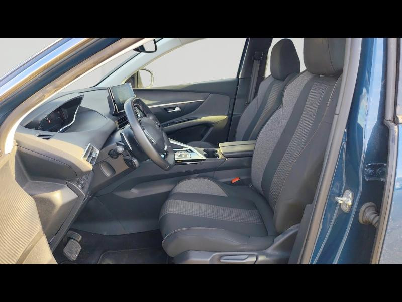 Used PEUGEOT 5008 1.2 PureTech 130ch S&S Active Pack EAT8 2022 Bleu Célèbes (M) € 21990 in Metz