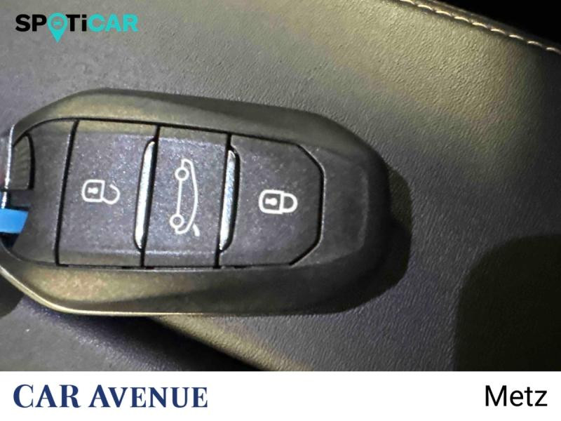 Used PEUGEOT 3008 HYBRID 225ch GT Pack e-EAT8 2021 Noir € 24490 in Metz