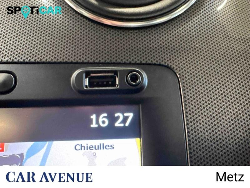 Occasion DACIA Sandero 0.9 TCe 90ch Stepway -18 2019 Blanc Glacier 9891 € à Metz