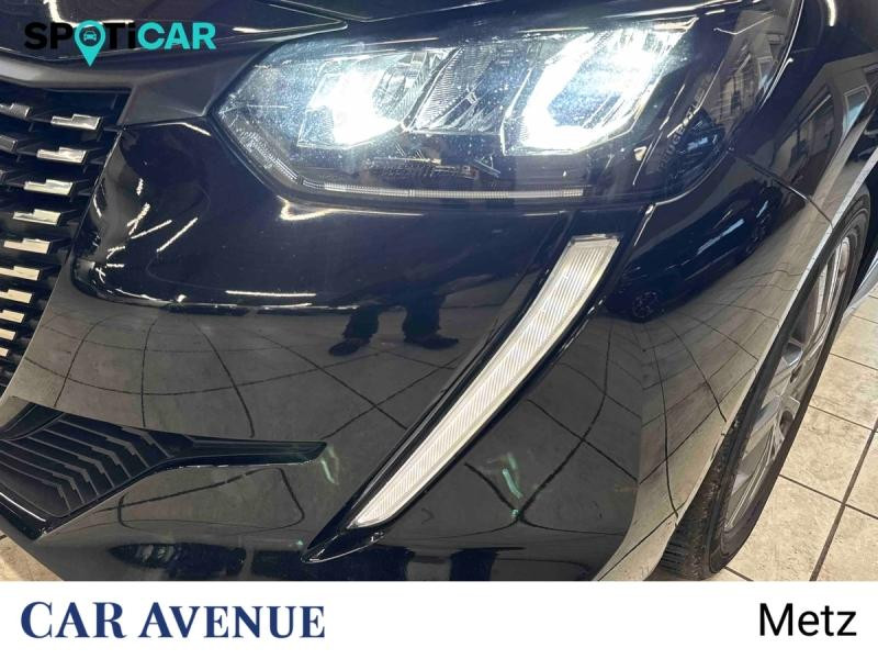 Occasion PEUGEOT 208 1.2 PureTech 100ch S&S Active Pack 118g 2022 Noir Perla Nera (M) 11890 € à Metz
