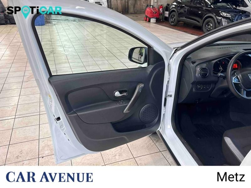 Occasion DACIA Sandero 0.9 TCe 90ch Stepway -18 2019 Blanc Glacier 9891 € à Metz