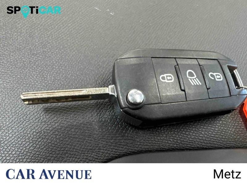 Occasion PEUGEOT 208 1.2 PureTech 100ch S&S Active Pack 118g 2022 Noir Perla Nera (M) 11890 € à Metz