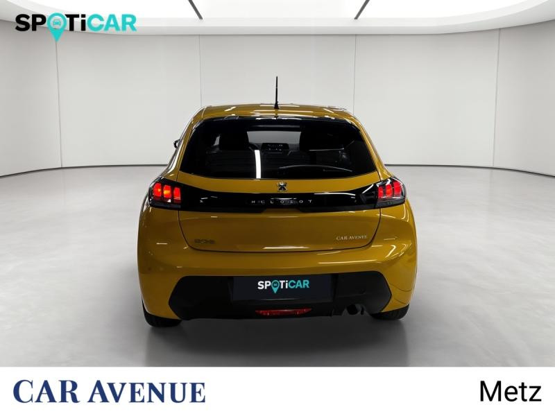 Used PEUGEOT 208 1.2 PureTech 75ch S&S Active Pack 2023 Jaune € 12290 in Metz