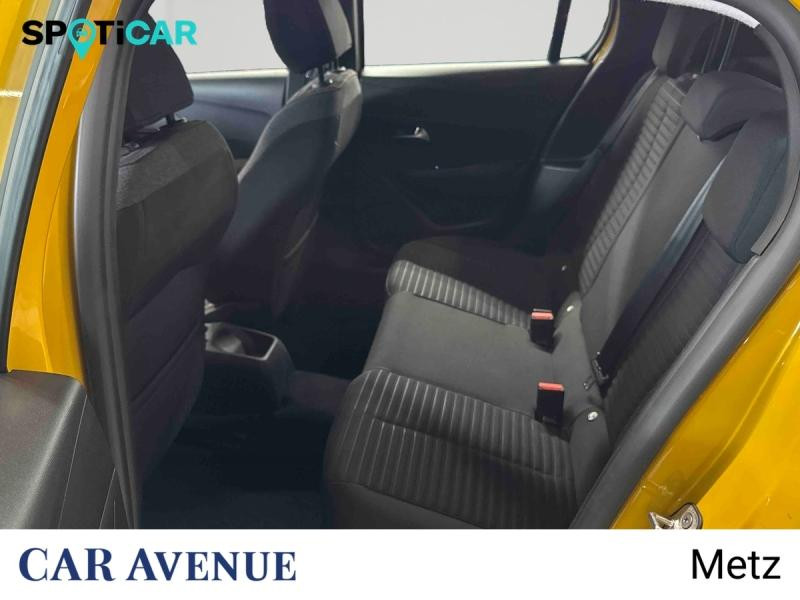 Used PEUGEOT 208 1.2 PureTech 75ch S&S Active Pack 2023 Jaune € 12290 in Metz