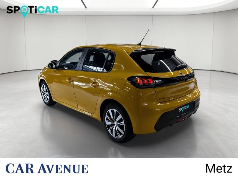 Used PEUGEOT 208 1.2 PureTech 75ch S&S Active Pack 2023 Jaune € 12290 in Metz