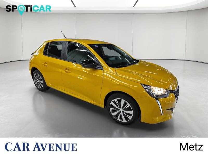 Used PEUGEOT 208 1.2 PureTech 75ch S&S Active Pack 2023 Jaune € 12290 in Metz